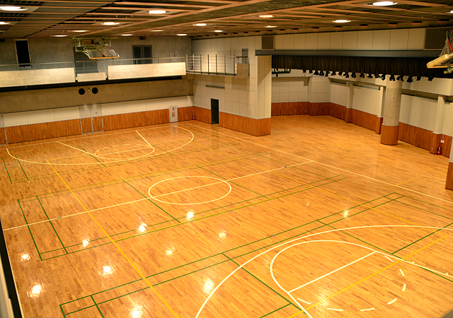 学校法人岩崎学園 横浜デジタルアーツ専門学校(体育館)